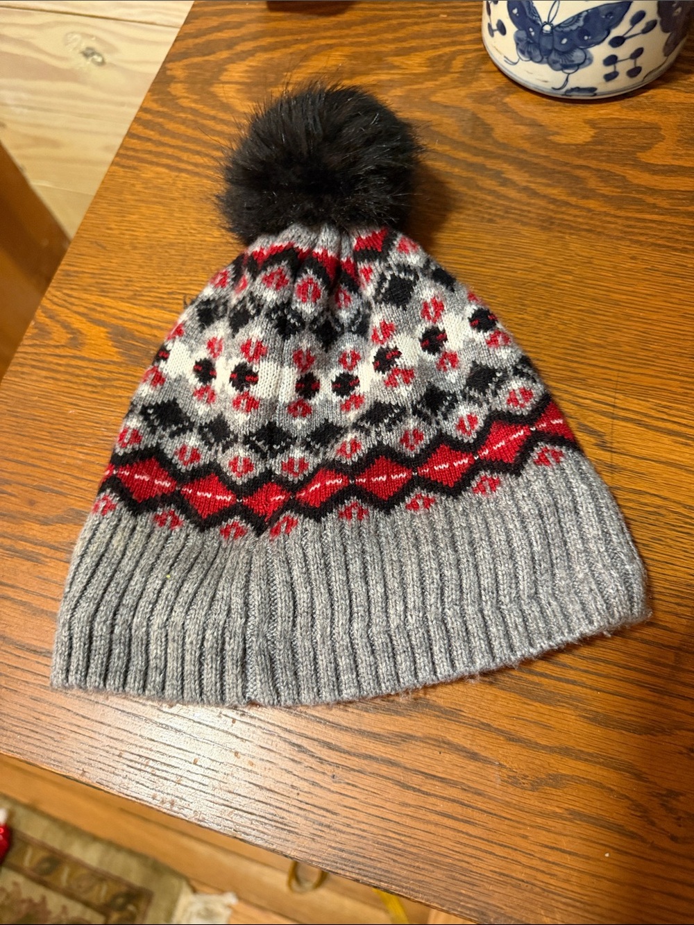 VERA BRADLEY Pom-Pom Knit Beanie - Gray with Red & Black Pattern